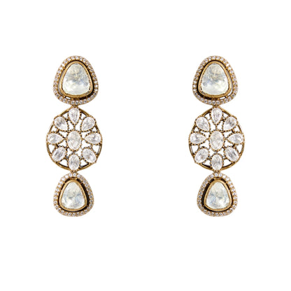Gold Finish Floral Motif & Kundan Stone Choker Necklace Set - Auraa Trends - Necklace -  - Auraa Trends - "Gold finish floral motif kundan choker necklace with earrings" "Traditional kundan choker set for weddings and festivals" "Gold choker necklace with floral design and matching earrings"