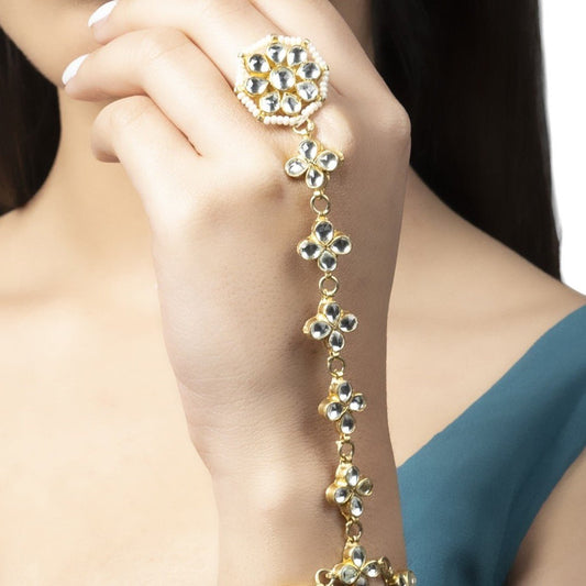 Gold Finish Haathphool - Auraa Trends - Hathphool - # - Auraa Trends - Gold Finish Haathphool