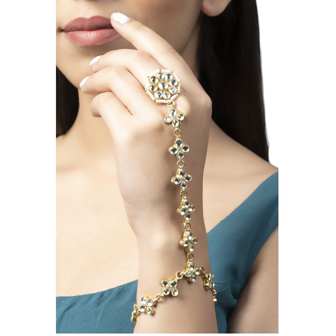 Gold Finish Haathphool - Auraa Trends - Hathphool - # - Auraa Trends - Gold Finish Haathphool