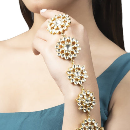 Gold Finish Kundan Polki Haathphool (Set of 2) - Auraa Trends - Hathphool - Gold Finish Kundan Polki Haathphool (Set of 2)