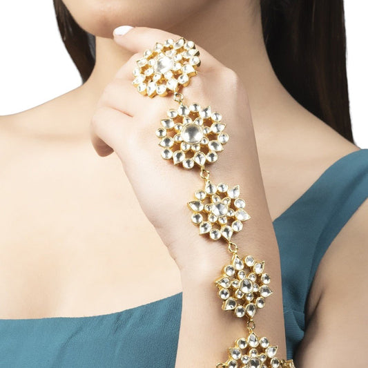 Gold Finish Kundan Polki Haathphool (Set of 2) - Auraa Trends - Hathphool - Gold Finish Kundan Polki Haathphool (Set of 2)