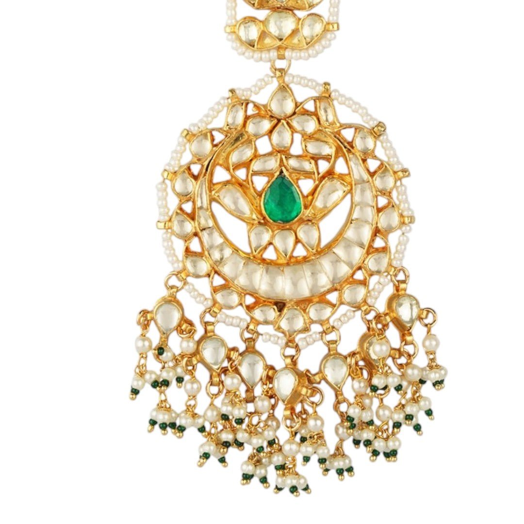 Gold Plated Green Onyx Maangtikka - Auraa Trends - Maangtika - # - Auraa Trends - Gold Plated Green Onyx Maangtikka