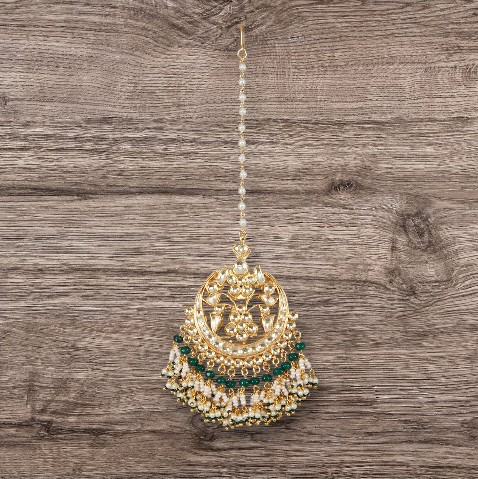 Gold Plated Kundan Maangtikka - Auraa Trends - Maangtika - # - Auraa Trends - Gold Plated Kundan Maangtikka