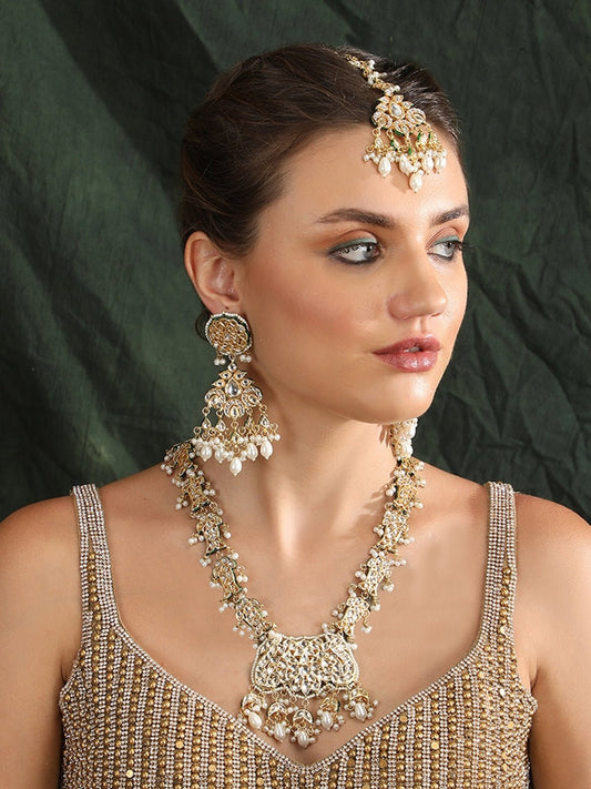 Gold-Plated Kundan Necklace Set with Pearl Accents - Auraa Trends - Necklace Set - Collection necklace set Necklace