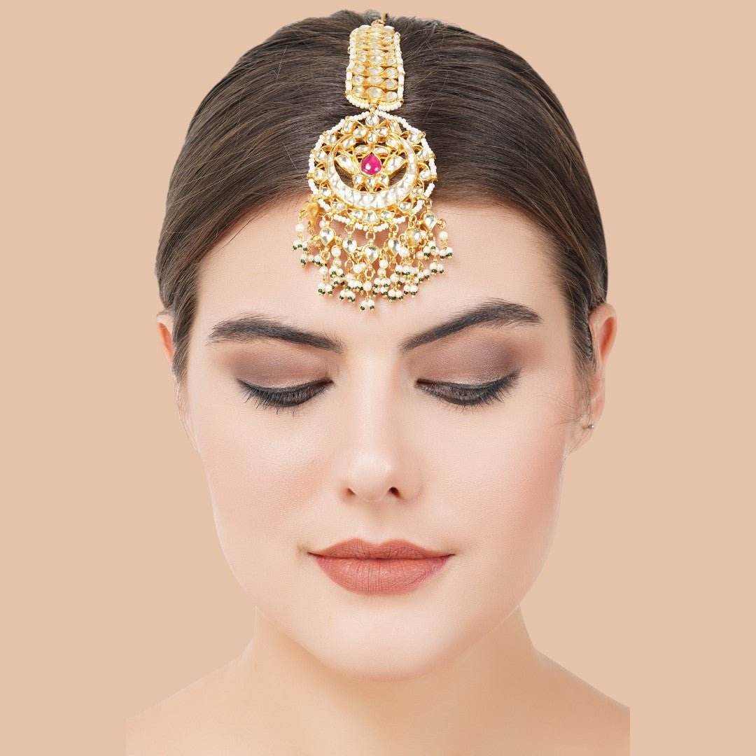 Gold Plated Pearl & Kundan Polki Maangtikka - Auraa Trends - Maangtika - # - Auraa Trends - Gold Plated Pearl & Kundan Polki Maangtikka