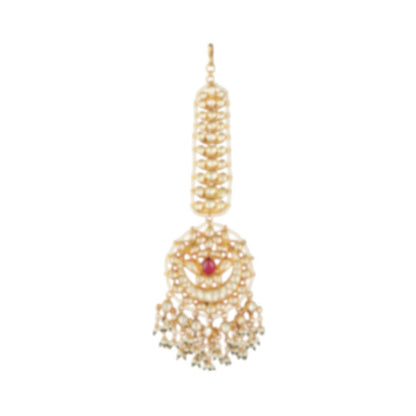 Gold Plated Pearl & Kundan Polki Maangtikka - Auraa Trends - Maangtika - # - Auraa Trends - Gold Plated Pearl & Kundan Polki Maangtikka