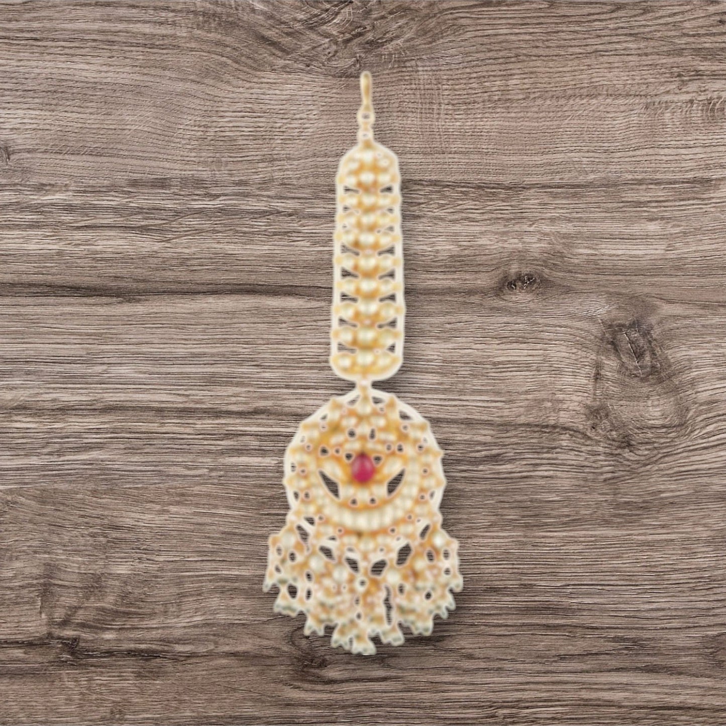 Gold Plated Pearl & Kundan Polki Maangtikka - Auraa Trends - Maangtika - # - Auraa Trends - Gold Plated Pearl & Kundan Polki Maangtikka