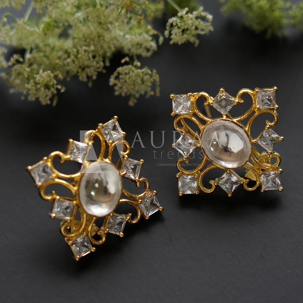 Gold - Plated Square Kundan Stud Earrings - Auraa Trends - Studs - # - Auraa Trends - Gold - Plated Square Kundan Stud Earrings