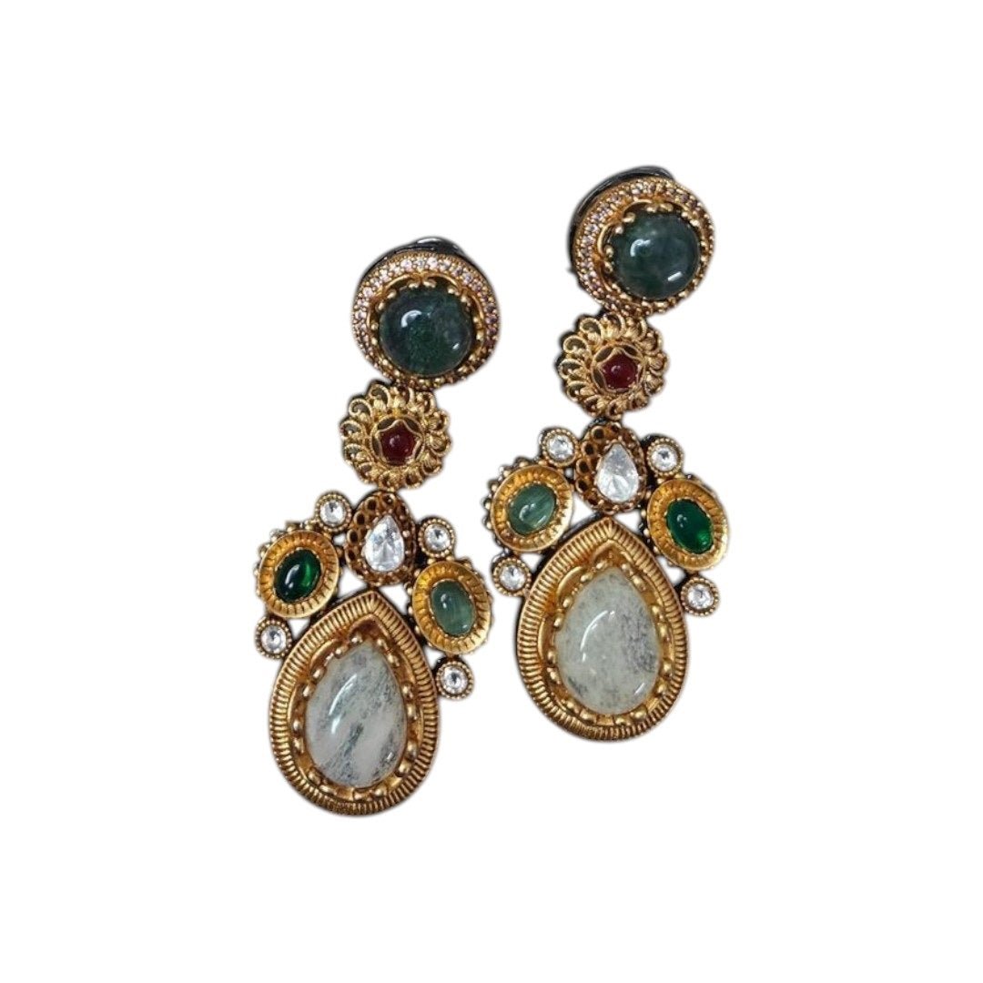 Grand Multicolor Temple Style Kundan Necklace Set - Auraa Trends - Necklace Set -  - Auraa Trends - "Antique gold - plated temple - style multicolor necklace set with matching earrings, featuring Kundan stones, pearls, and teardrop dangles