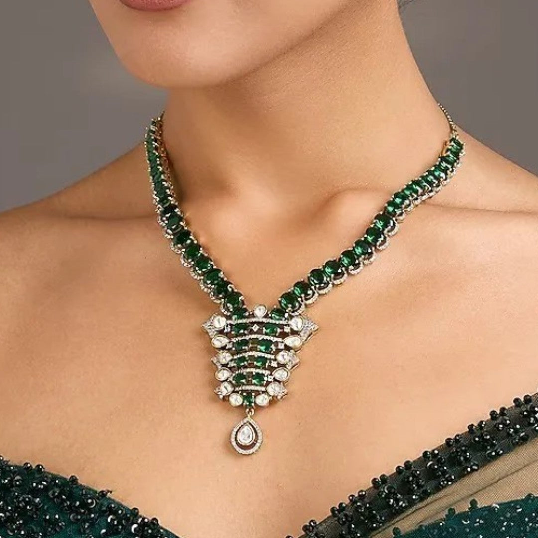 Emerald Green Kundan Necklace Set with Earrings