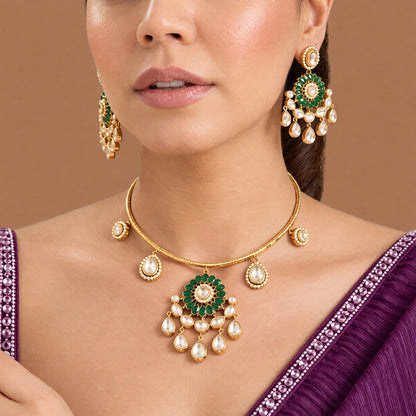 Emerald Green Kundan Hasli Choker Set