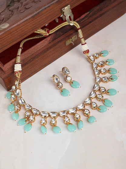 Kundan Choker Necklace Set with Aqua Blue Beads For Girls - Auraa Trends - choker - Choker choker set for women Choker sets