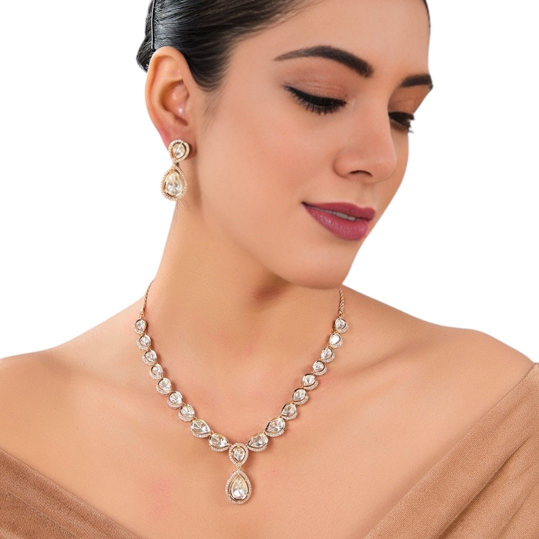 Kundan Classic Teardrop Necklace Set - Auraa Trends - Necklaces - # - Auraa Trends - Kundan Classic Teardrop Necklace Set