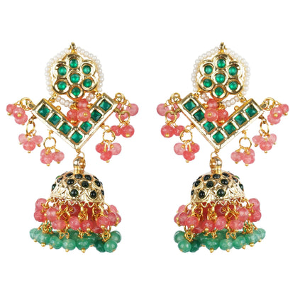 Kundan necklace set is a must-have for women looking to add a touch of elegance and luxury to their ensemble - Auraa Trends