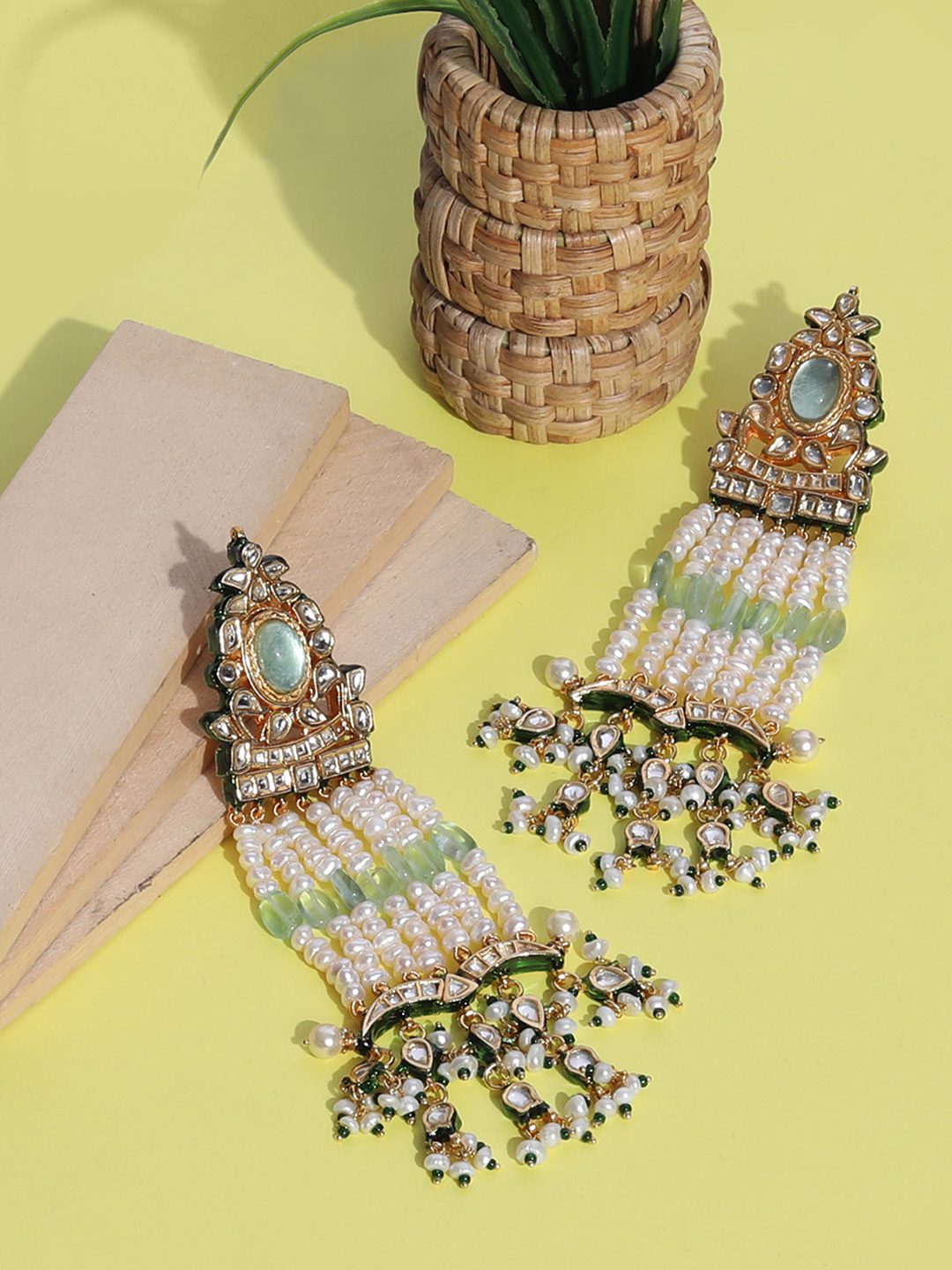 Luxurious Moissanite Chandelier Earrings with Green Accents - Auraa Trends - Chandelier Earrings - chandelier