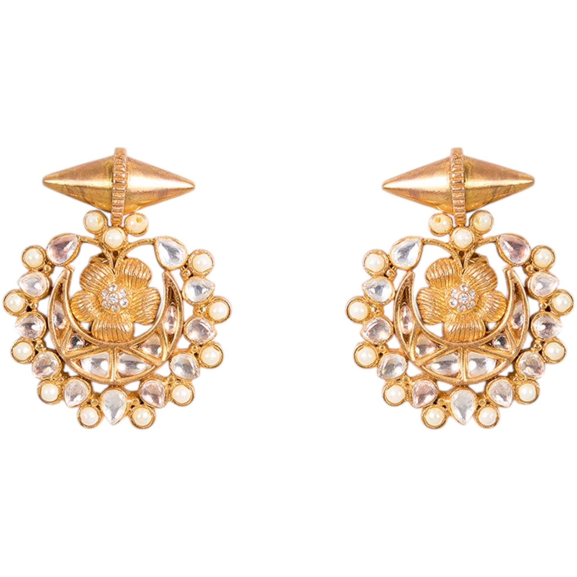 Matte Gold - Plated Kundan Stud Earrings with Floral Motif - Auraa Trends - Earrings -  - Auraa Trends - "Matte gold - plated floral stud earrings with kundan - style stones and traditional detailing, ideal for ethnic and festive wear."