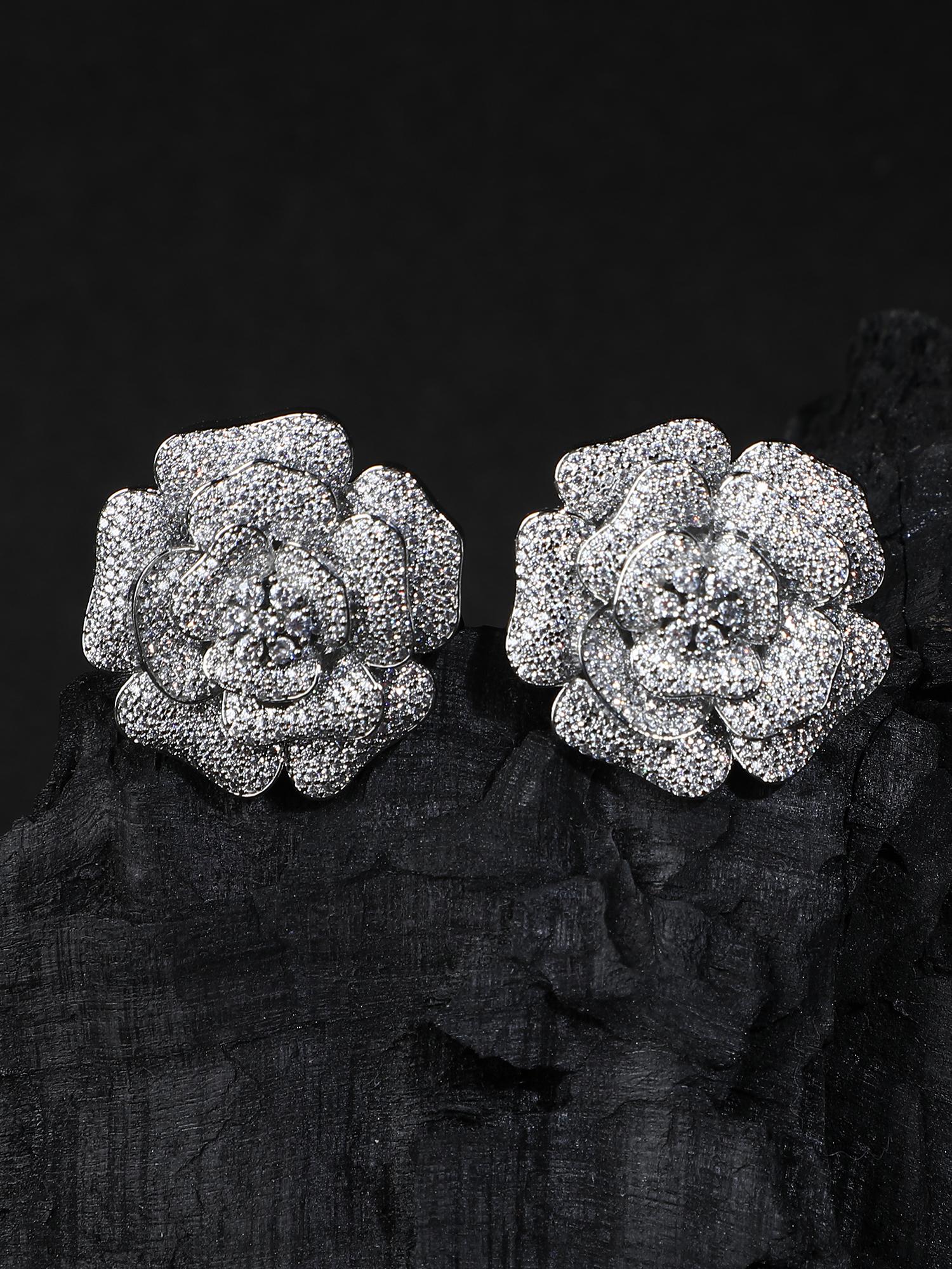 Moissanite Floral Stud Earrings - Auraa Trends - Studs - # - Auraa Trends - Moissanite Floral Stud Earrings