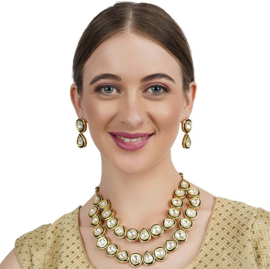 Moissanite Kundan Necklace & Earring Set - Auraa Trends - Necklaces - Auraa Trends - Moissanite Kundan Necklace & Earring Set