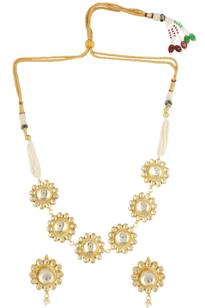 Noble Gold Plated Kundan Necklace Set - Auraa Trends - Necklaces - # - Auraa Trends - Noble Gold Plated Kundan Necklace Set