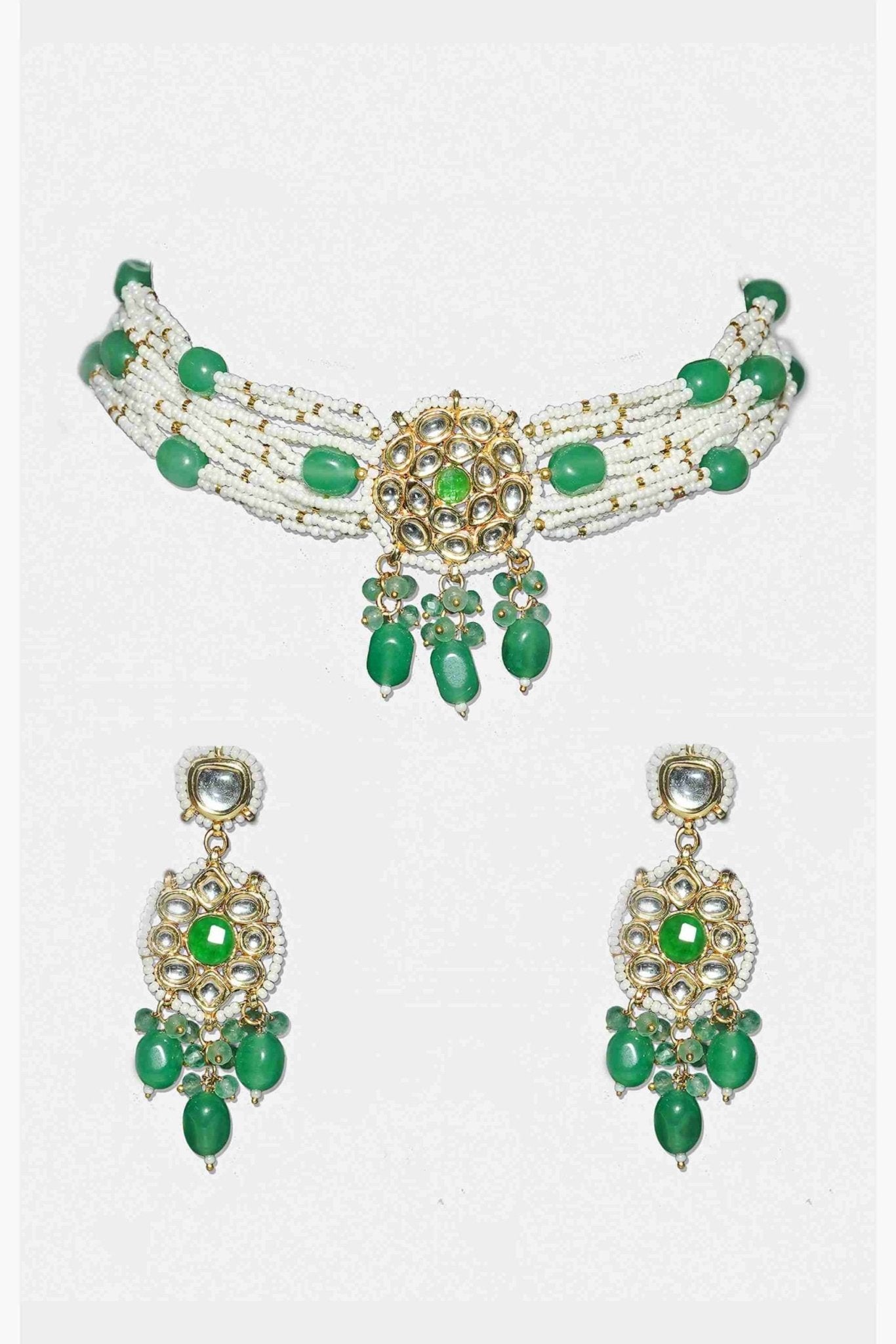 Opulent Gold Plated Kundan Choker Necklace Set - Auraa Trends - Choker - Trends - Opulent Gold Plated Kundan Necklace Set