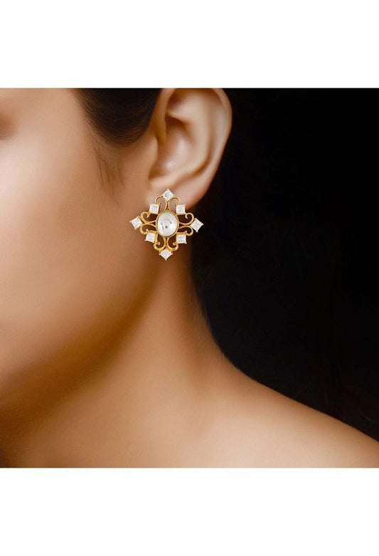 Pristine Gold - Plated Stud Earrings with Pearl - Auraa Trends - Studs - Pristine Gold - Plated Stud Earrings with Pearl