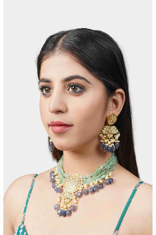 Radiant Gold Plated Kundan Necklace Set - Auraa Trends - Necklaces - Auraa Trends - Radiant Gold Plated Kundan Necklace Set