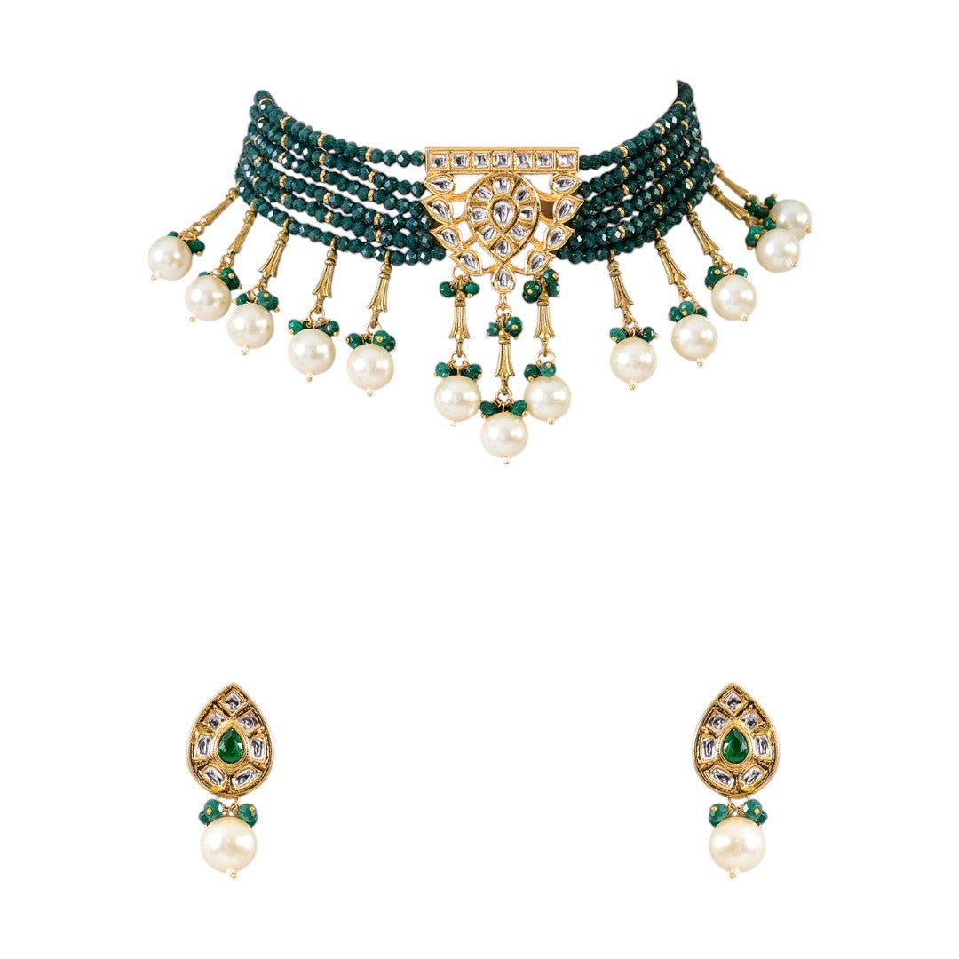 Regal Emerald Green Beaded Choker Necklace Set with Pearl Drops and Kundan Centerpiece - Auraa Trends - Choker
