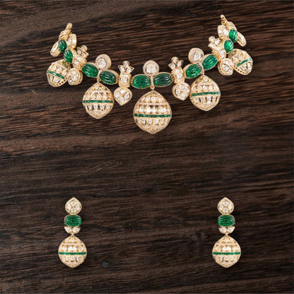 Resplendent Kundan Green Necklace Set with Jhumka Earrings. - Auraa Trends - necklace - # - Auraa Trends - Resplendent Kundan Green Necklace Set with Jhumka Earrings.