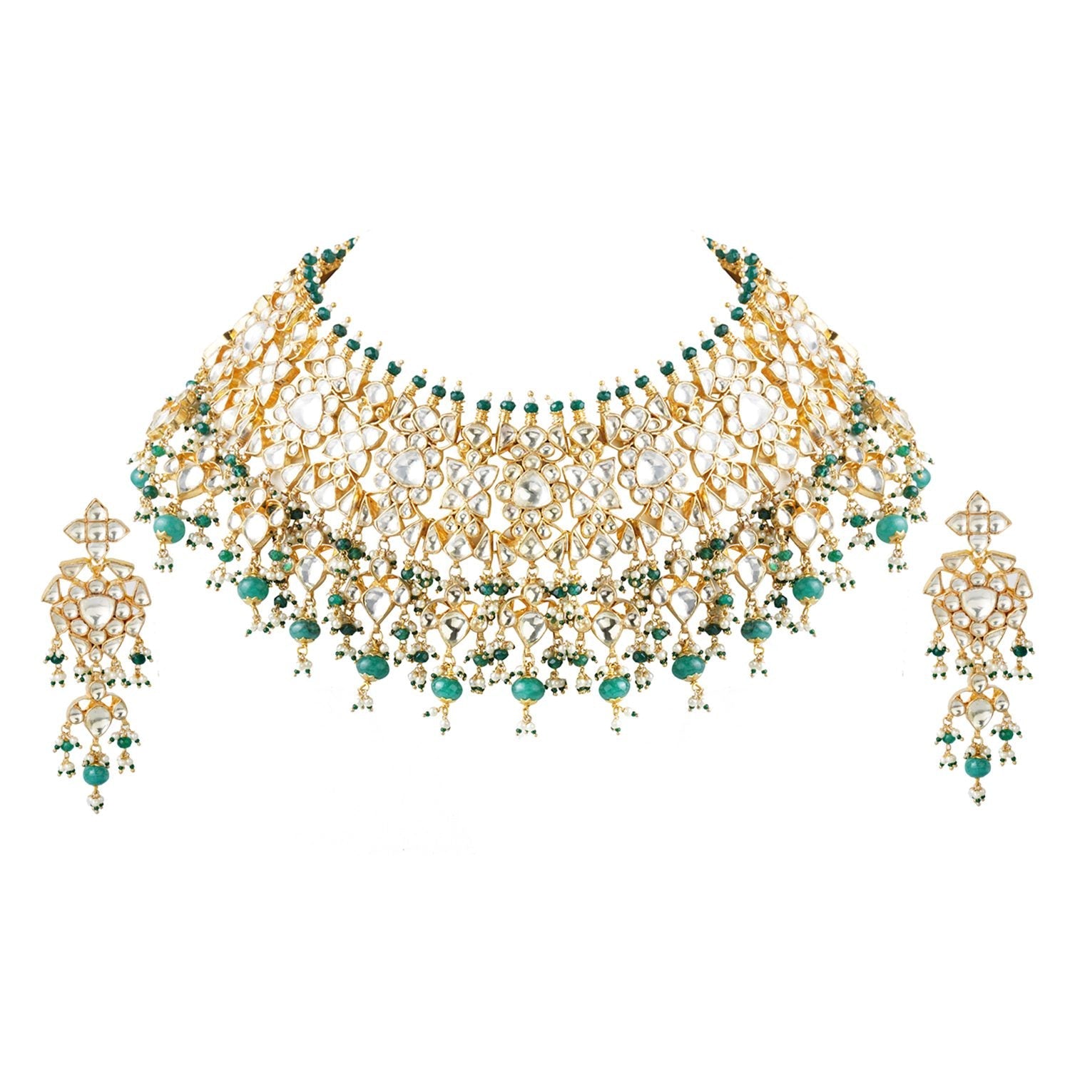 Resplendent Kundan Necklace Set with Emerald Accents - Auraa Trends - Necklaces Resplendent Kundan Necklace Set with Emerald