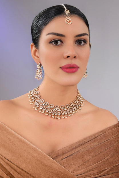 Royal Bridal Crystal Choker Set along with Earrings & Maangtikka - Auraa Trends - choker - # - Auraa Trends - Royal Bridal Crystal Choker Set along with Earrings & Maangtikka