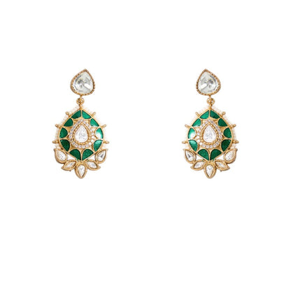 Royal Emerald Drop Kundan Choker Set with Pearl Detailing - Auraa Trends - choker - Royal Emerald Drop Kundan Choker Set