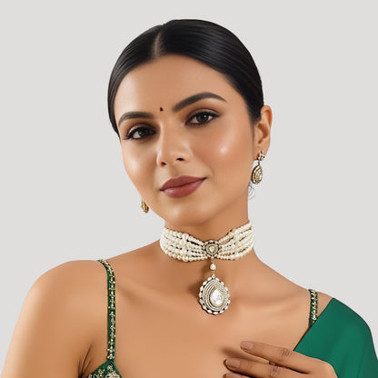 Elegant Pearl Choker Necklace with Teardrop Pendant and Matching Earrings for Weddings and Special Occasions