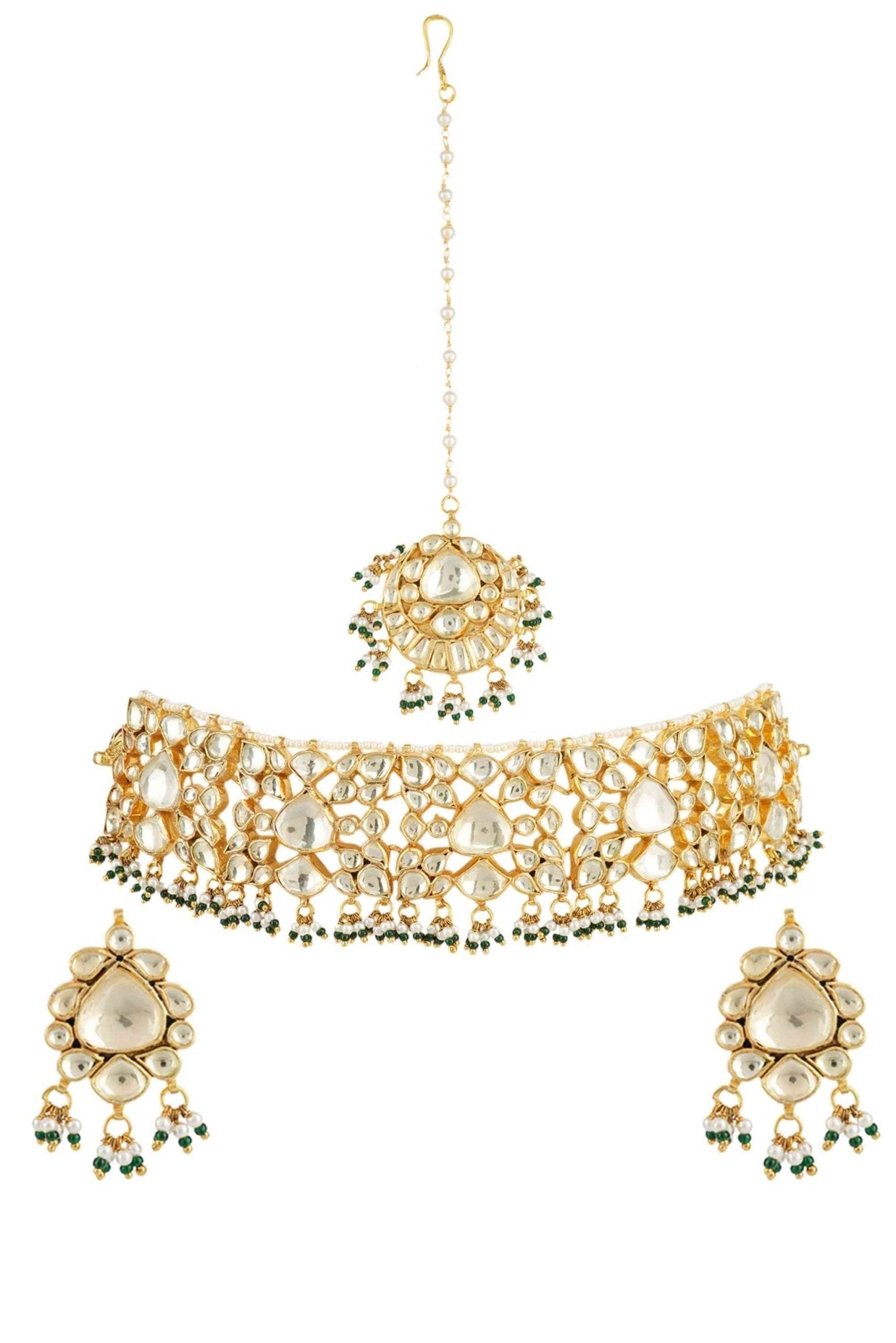 Shining Gold Plated Kundan Choker Necklace Set - Auraa Trends - Choker - # - Auraa Trends - Shining Gold Plated Kundan Choker Necklace Set