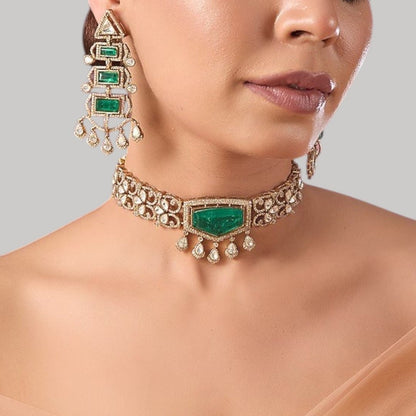 Statement Green Stone Kundan Choker Necklace Set with Long Dangler Earrings for Women - Auraa Trends - Necklace Set -  - Auraa Trends - "Traditional gold - plated green stone Kundan choker necklace set with long dangler earrings for women – perfect for festive and bridal wear"