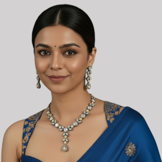 Antique Finish Kundan Necklace Set with Pear-Shaped Drop Pendant Earrings