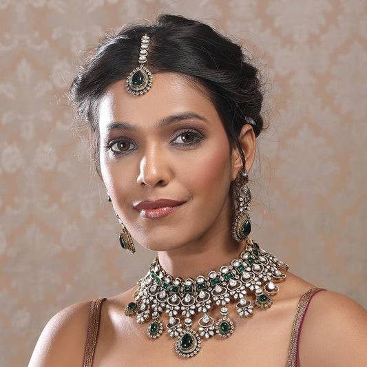 Wedding Necklace Set Gold And Green - Auraa Trends - Necklaces set - Wedding Necklace Set Gold And Green Online In India